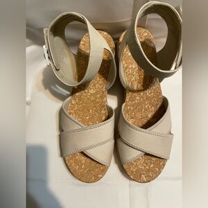 Women's Beige Shoes